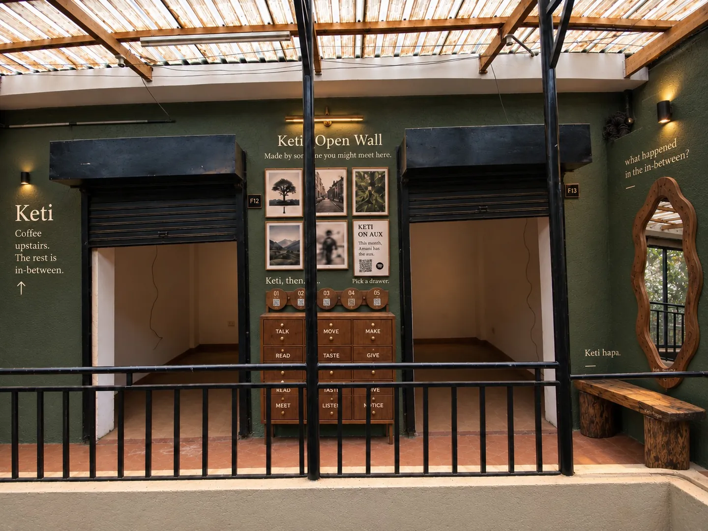 Keti concept: the Open Wall between F12 and F13 with local art, drawers and a wavy mirror